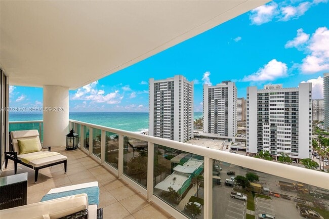 Building Photo - 1850 S Ocean Dr