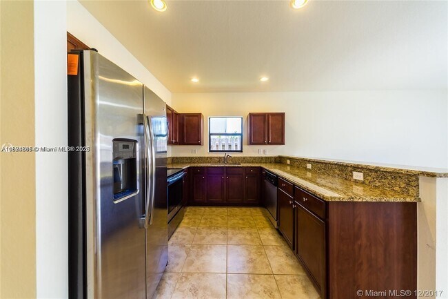 Building Photo - 15421 SW 176th Ln