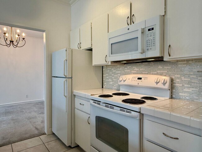 Foto del edificio - Top Floor Condo in Nob Hill