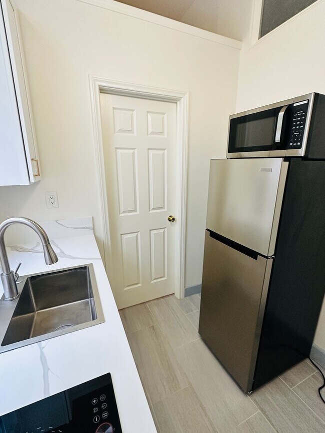 Foto del edificio - Remodeled Studio for Rent - Gaslamp Quarter