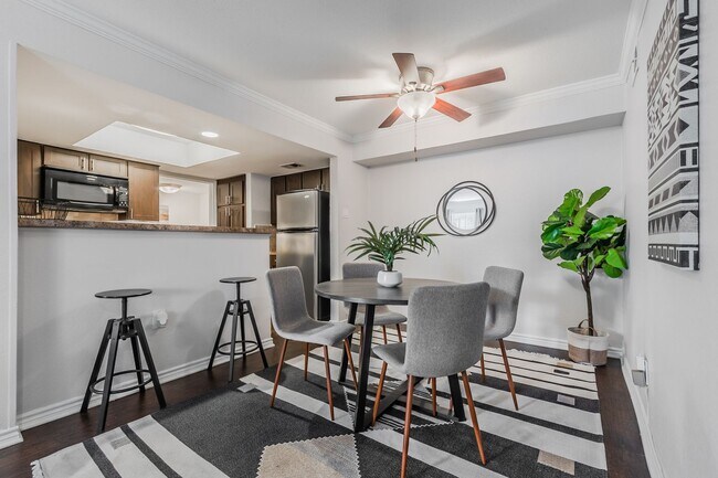 Interior Photo - Lakeside Apartments