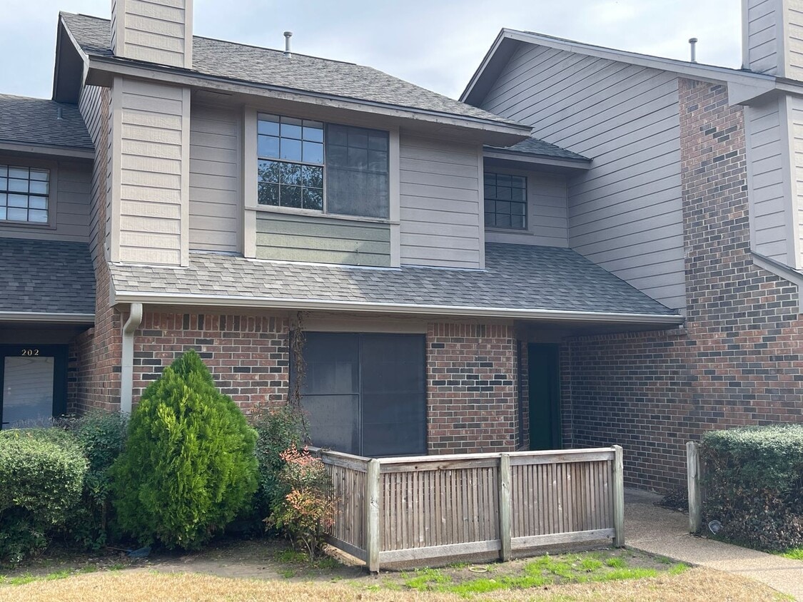 College Station 3 bedroom 2.5 bath townh... House Rental in College