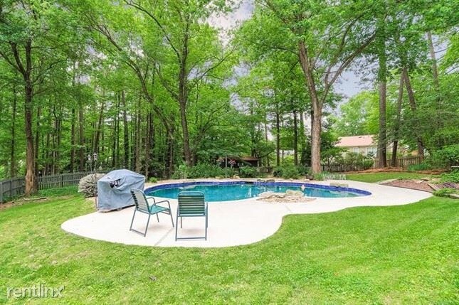 Foto del edificio - 4 br, 3 bath House - 155 Jay Drive