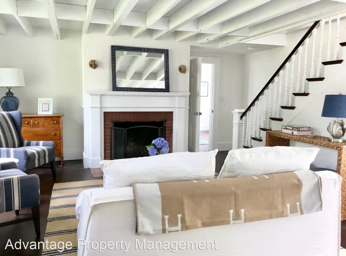 Foto principal - 4 br, 2.5 bath House - 77 Mill Road