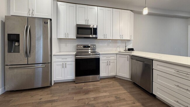 Photo - 1631 Point Breeze Ave Apartment