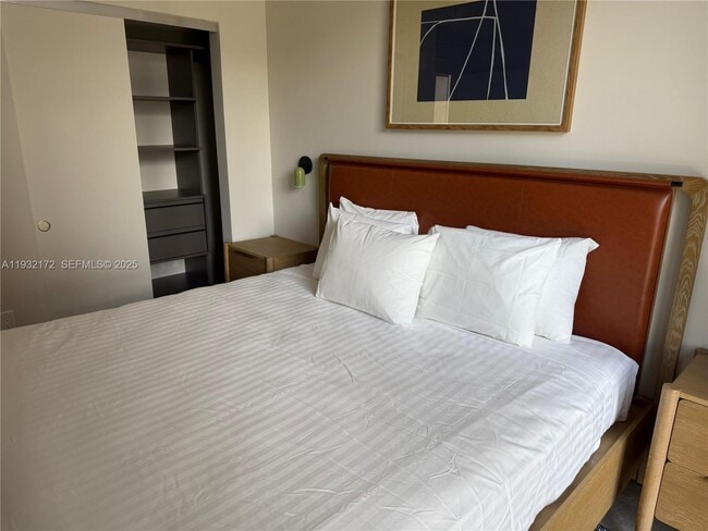 Foto del edificio - 11 NE 6th St