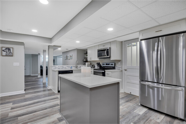 Kitchen with Island - 4340 Lake Laurel Dr SE