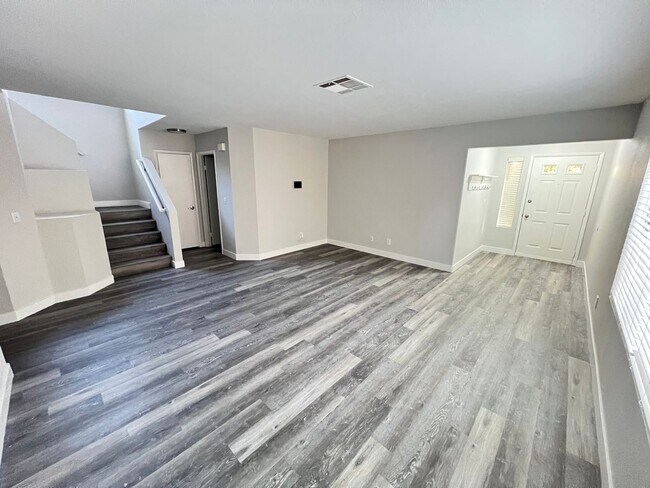 Building Photo - 9448 Amber Valley Ln