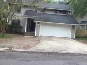 Building Photo - 118 Scottswood Dr