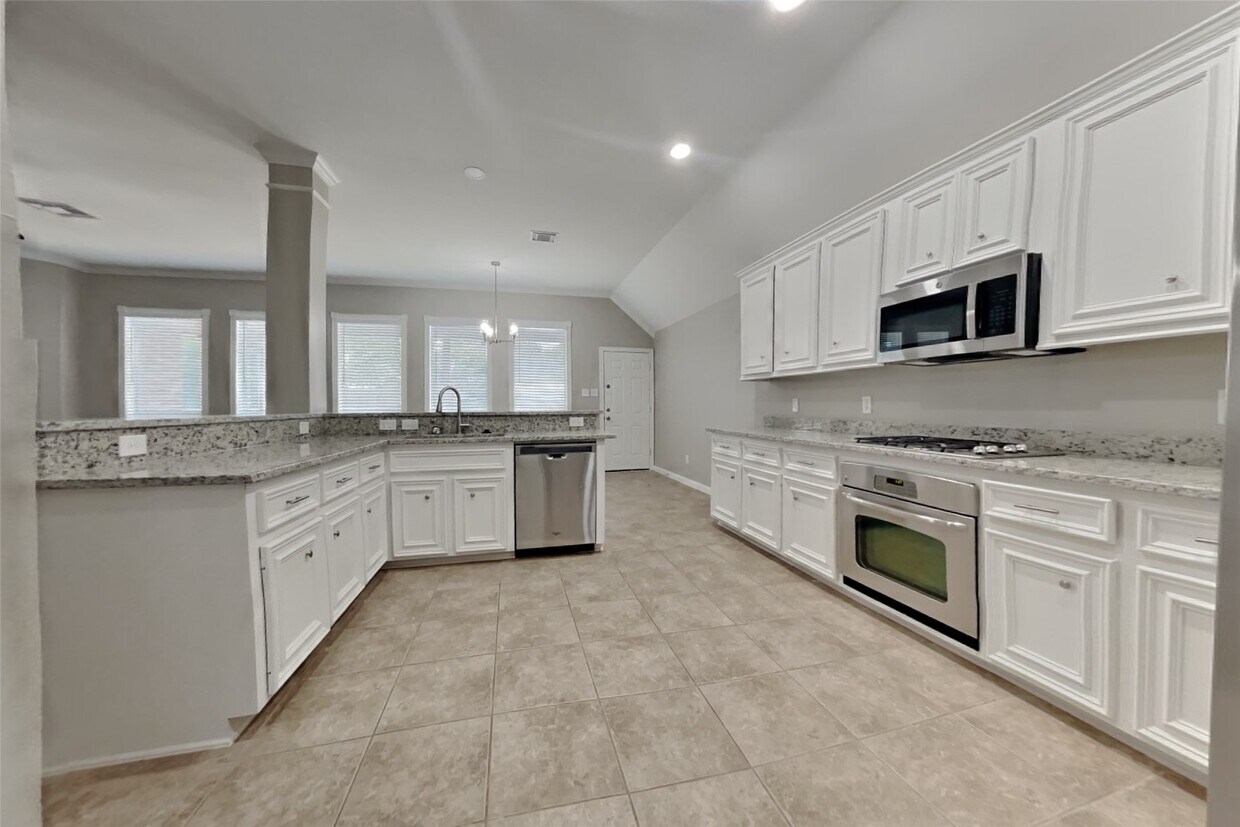 Foto principal - 12711 Cedar Grove Ct