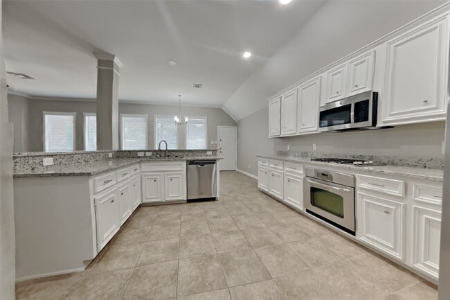 Building Photo - 12711 Cedar Grove Ct