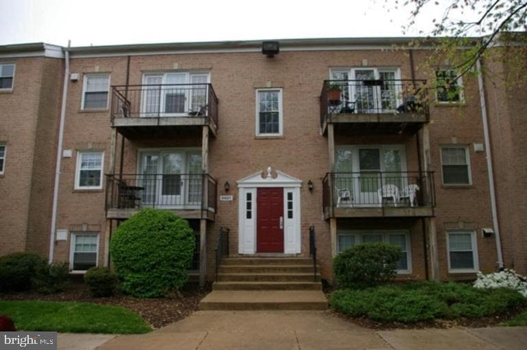 9457 Fairfax Blvd Unit 301, Fairfax, VA 22031 Condo for Rent in Fairfax, VA