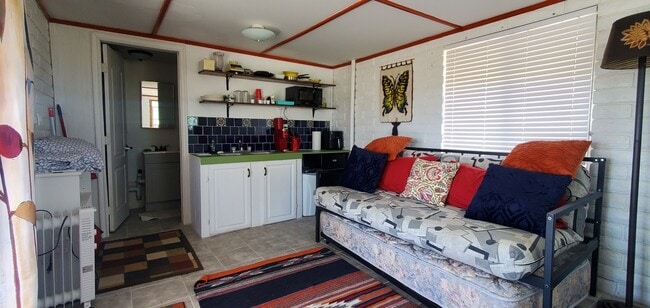 Building Photo - 1180 W Lewis Rd