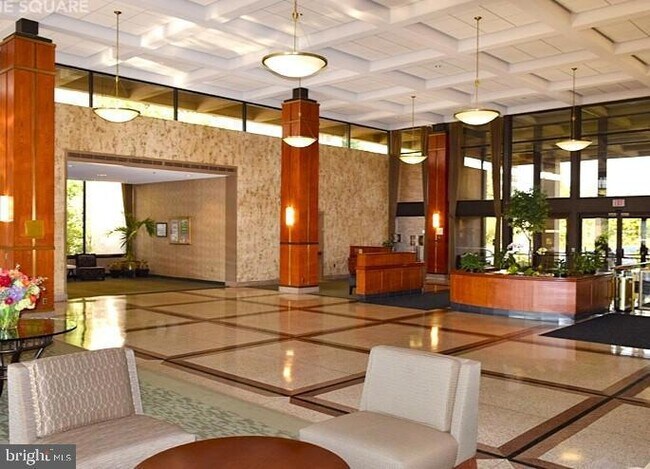 Foto del edificio - 5505 Seminary Rd