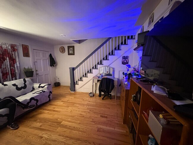 Foto del edificio - Fantastic 4 Bedroom Single Family House for Rent in Asbury Park!