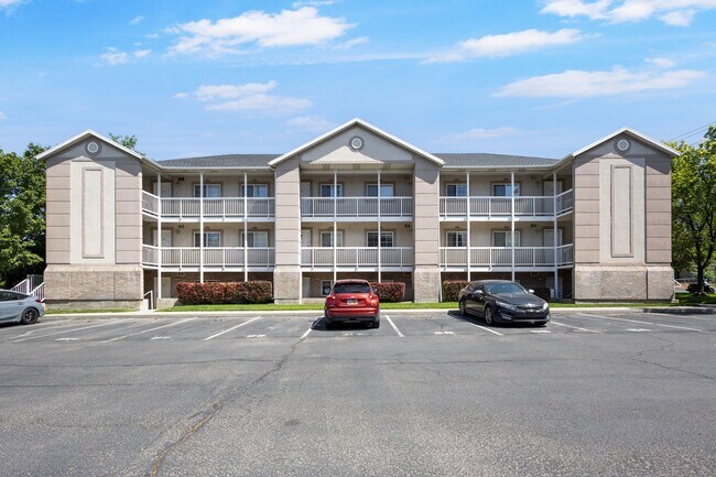 Building Photo - 1208 W 160 N