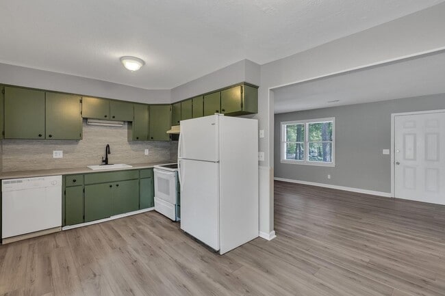 Building Photo - Charming 2-Bedroom Home in Desirable Wilmi...