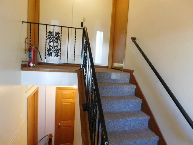 Foto del edificio - 255 32nd St NW