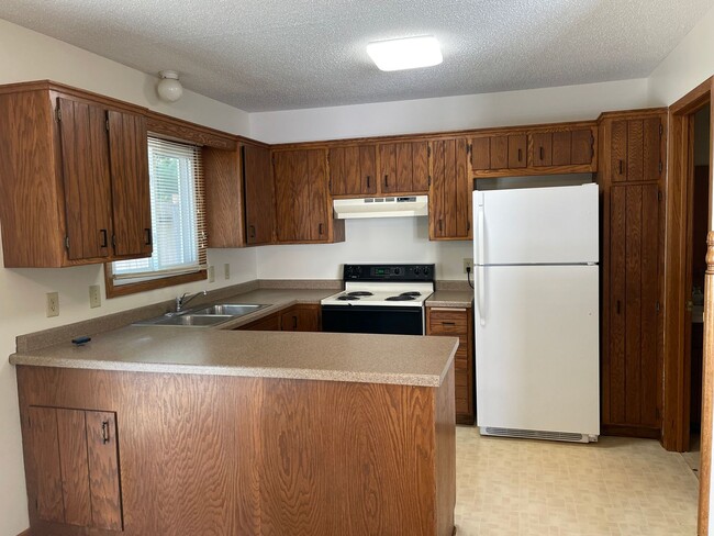 Building Photo - Two Bedroom Home in Rochester MN