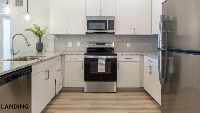 Foto del edificio - 10670 Jake Jabs Blvd