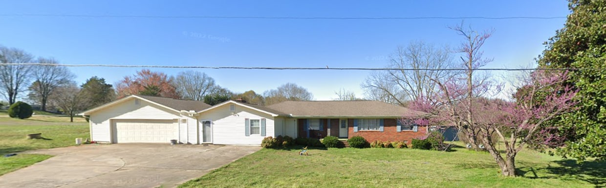 3 Bedroom, 2 Bath Brick Ranch on 2 Acres - 3 Bedroom, 2 Bath Brick Ranch on 2 Acres