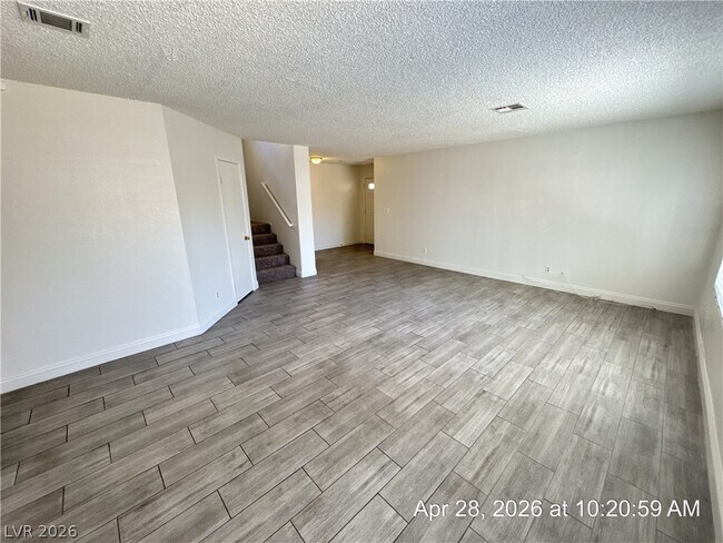 Foto del edificio - 2059 Club Crest Way