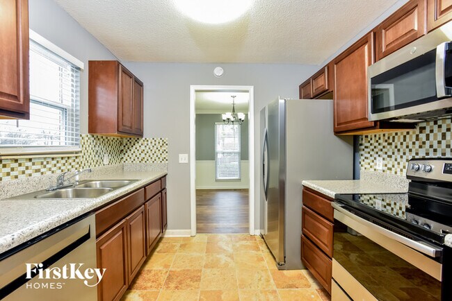 Foto del edificio - 3029 Towne Valley Rd