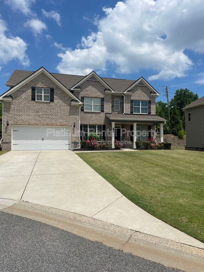 Building Photo - 1825 Dahlia Dr