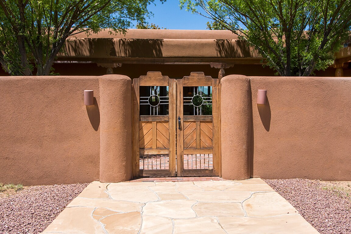 14 Rancho Manana, Santa Fe, NM 87506 House Rental in Santa Fe, NM