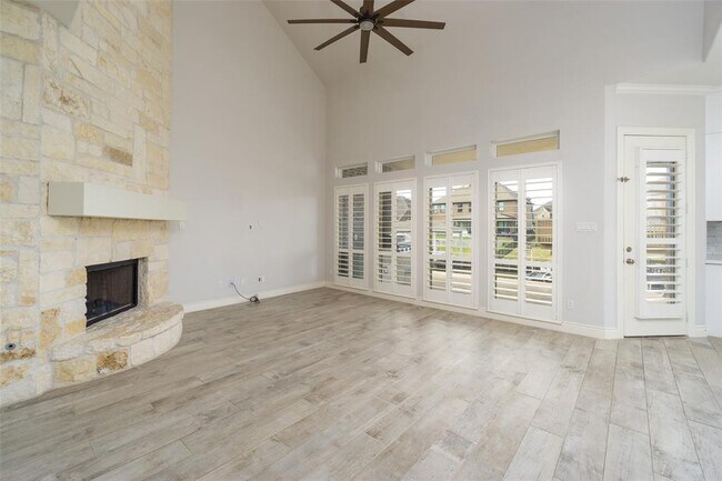 Building Photo - 853 Coastal Ct