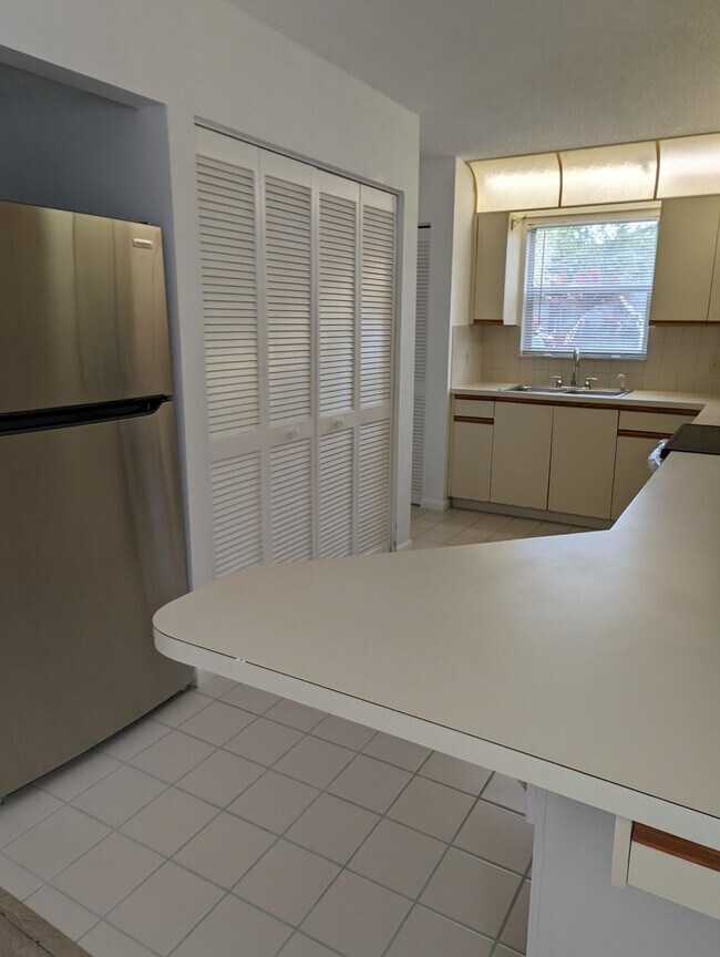 Foto del edificio - 8291 SE Croft Cir