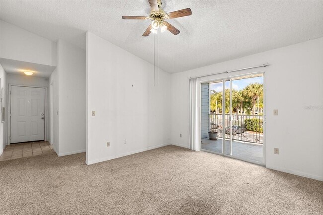 Foto del edificio - 2508 Grassy Point Dr