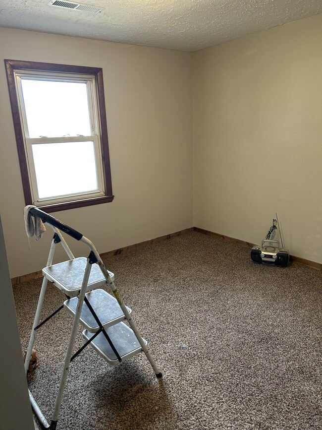 Dormitorio - 2339 Berdel St SE