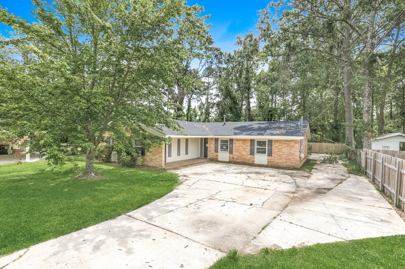 11 Darrell Dr, Hammond, LA 70401 House Rental in Hammond, LA