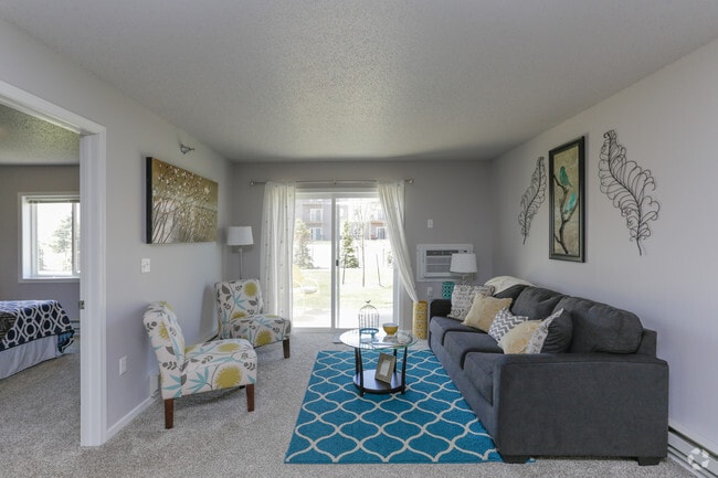 2BR, 2BA - 1,050 SF - The Reserve at Bison Crossing