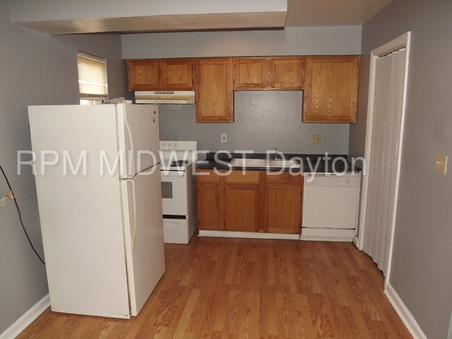 Foto del edificio - Updated 2 Bed 1.5 Bath Townhome