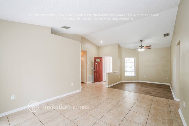 Building Photo - 12305 Huckleberry Ct