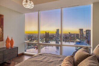 Building Photo - 300 International Drive