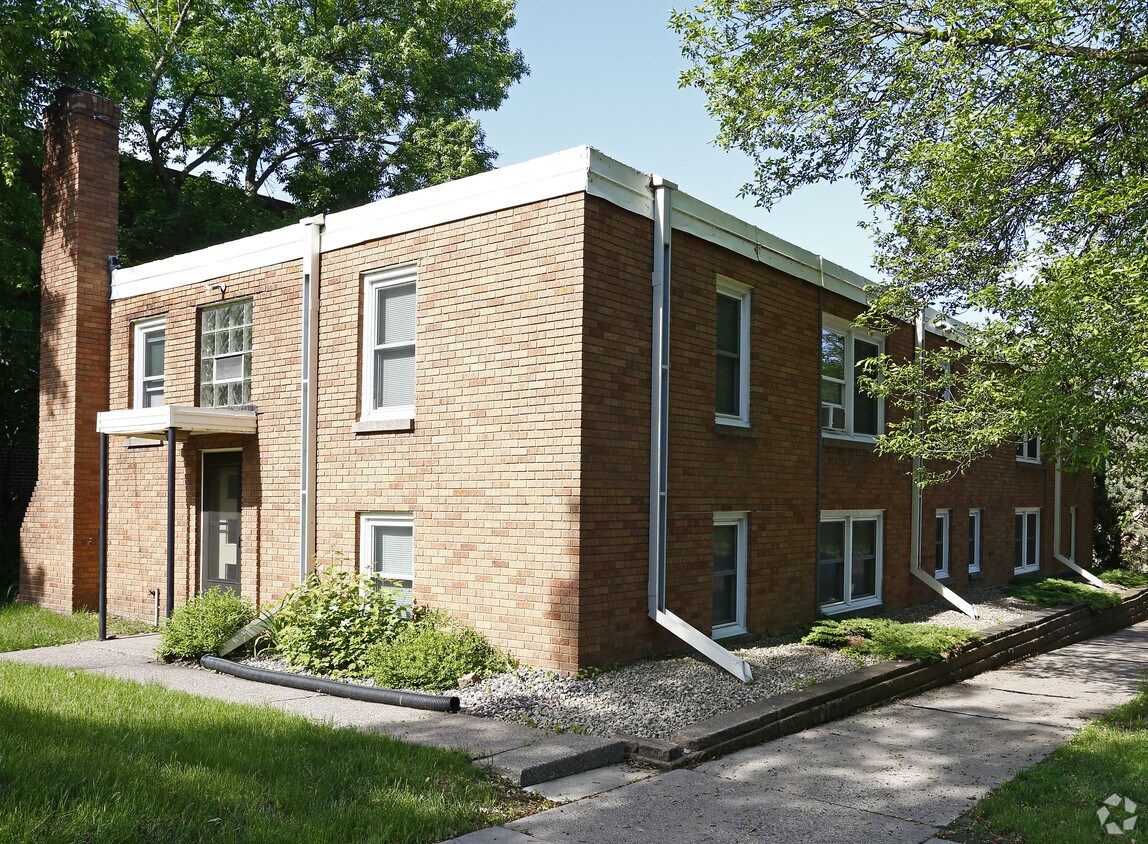 752 Mt Curve Blvd, Saint Paul, MN 55116 Apartments in Saint Paul, MN