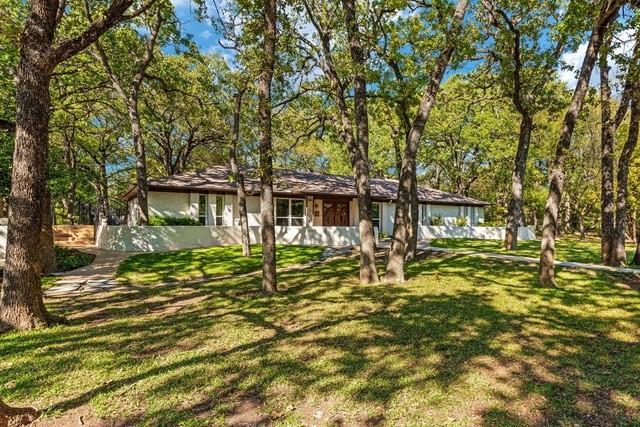 Foto del edificio - 2220 Timber Creek Trail
