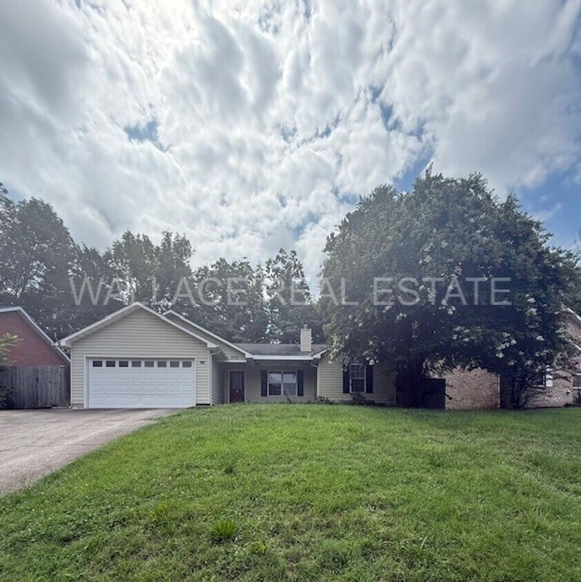 Primary Photo - NW KNOXVILLE ALL ONE LEVEL 3 BEDROOM, 2 BA...