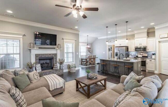 Foto del edificio - 13622 Arbor Ridge