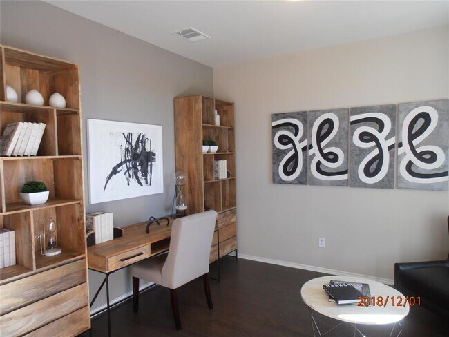 Building Photo - 2020 Cliffbrake Wy