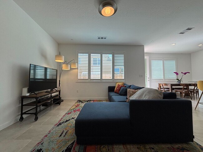 Building Photo - Live in Luxury at Riverstone – 3BR/2BA wit...