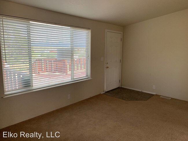 Building Photo - 3 br, 2 bath House - 894 Spring Valley Pkwy