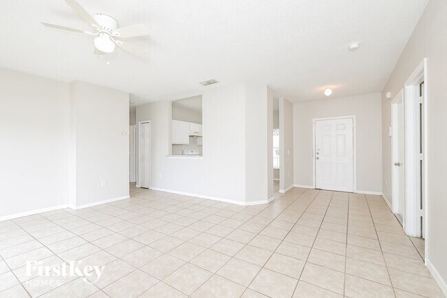 Building Photo - 601 Maricopa Dr