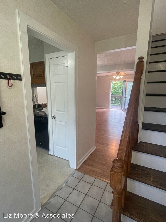 Building Photo - 3 br, 2 bath House - 14700 Beacon Hill Court