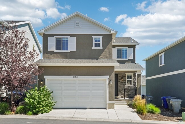 Building Photo - 3013 South Red Pine Drive