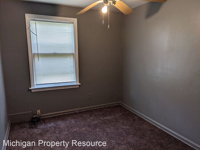 Building Photo - 2 br, 1 bath House - 19507 Hoover