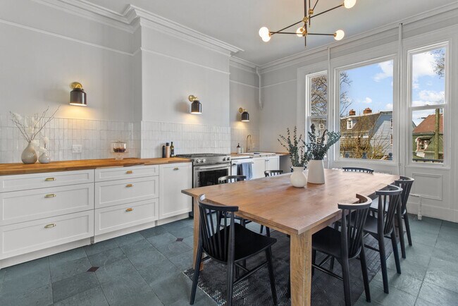 Photo du bâtiment - 2 Barnes Rd